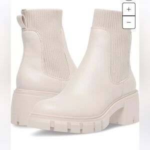 Steve Madden Hayle Ankle Boots in Bone